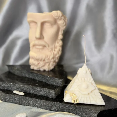 Illuminara Candle