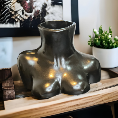 elegantly crafted candle elegantly crafted candle