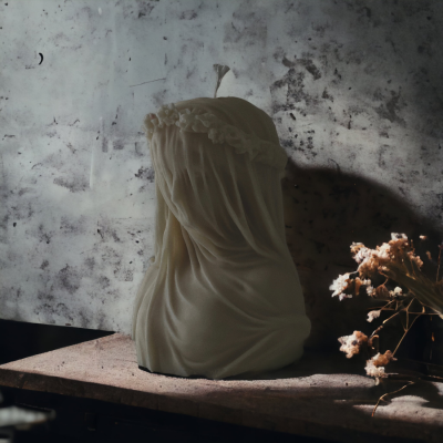 lady veiled:large :pillar:candles:swirl:wedding:sets:decoration:yankee:anniversary:homedecor:aromatherapycandles Veiled Soul – Sculptural Bust Candle