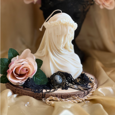 lady veiled:large :pillar:candles:swirl:wedding:sets:decoration:yankee:anniversary:homedecor:aromatherapycandles4 Veiled Soul – Sculptural Bust Candle