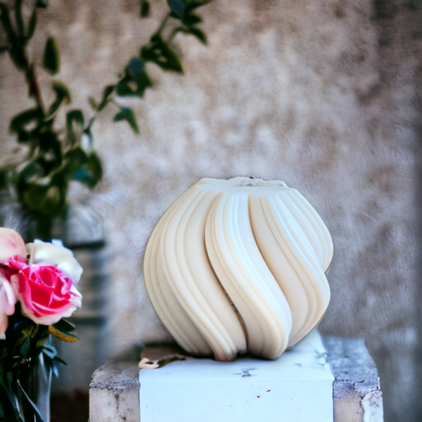 twirl:candles:swirl:wedding:sets:decoration:yankee:anniversary:homedecor:aromatherapycandles6 Eclipse – Sculptural Sphere Candle