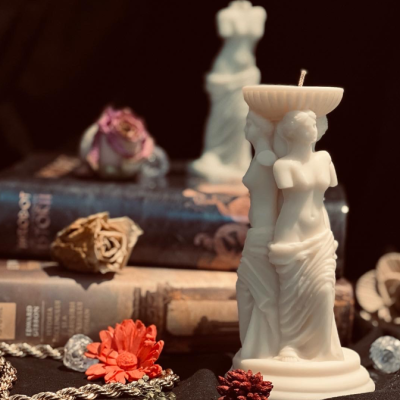 venus candle:venus de milo:lady:sculpture:aesthetic:candle:pillar:candles:swirl:wedding:sets:decoration:yankee:anniversary:homedecor:aromatherapycandles14 Caryatid – Sculptural Column Candle