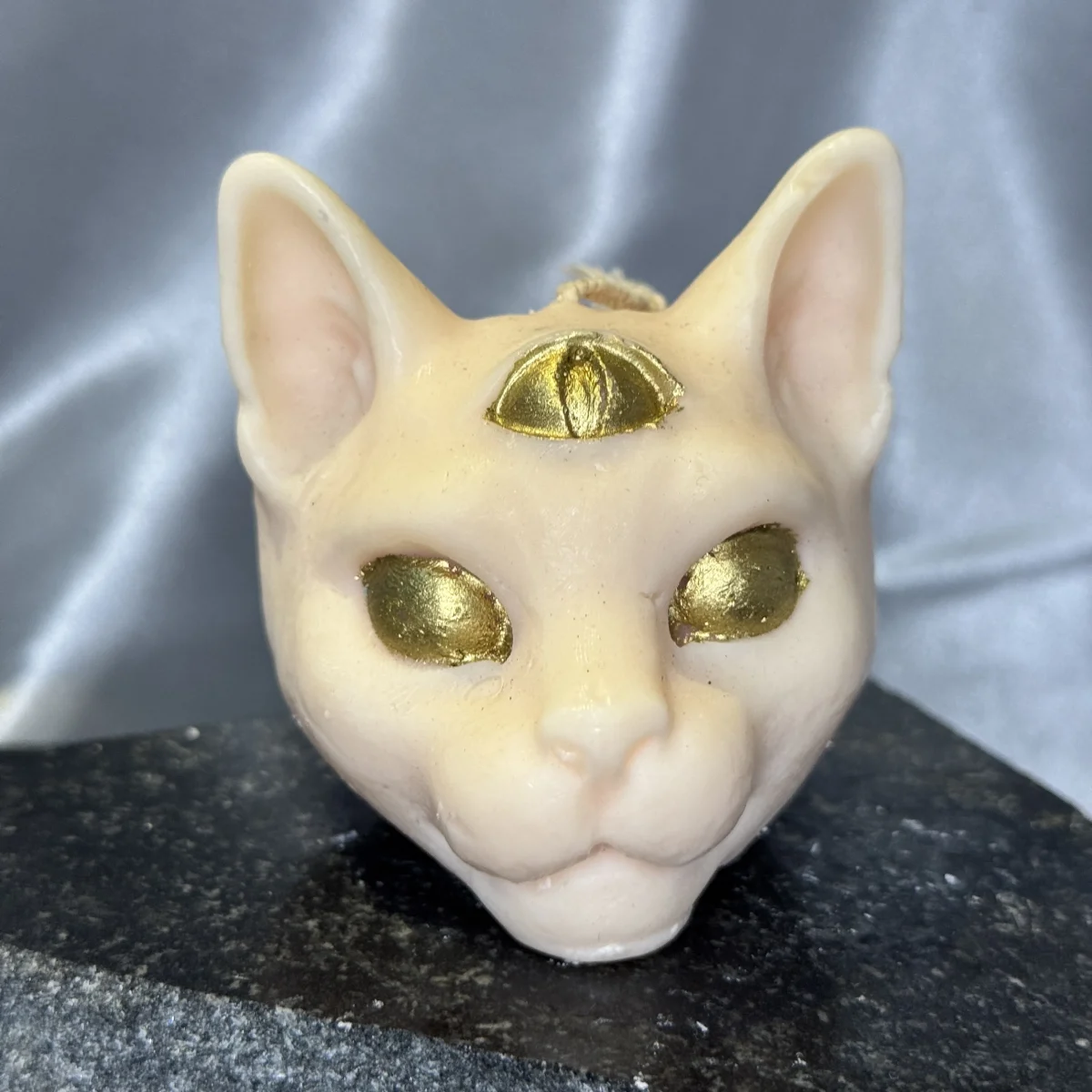 Bastet – Cat Goddess Candle cat candle UK handmade soy wax Bastet cat goddess candle