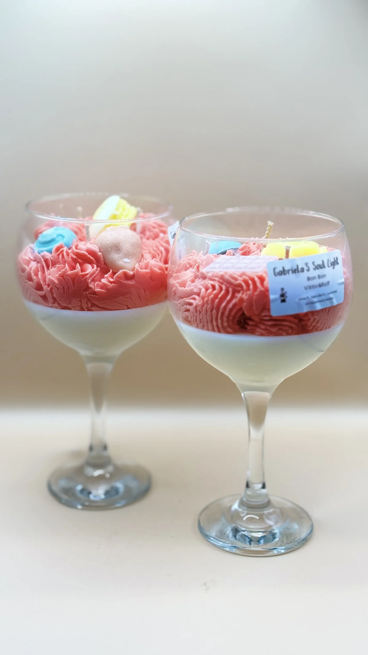 Personalised Strawberry Dessert Candle – Handmade Soy Wax Candle Strawberry dessert candle in gin glass handmade soy wax candle UK – personalised candles aromatherapy